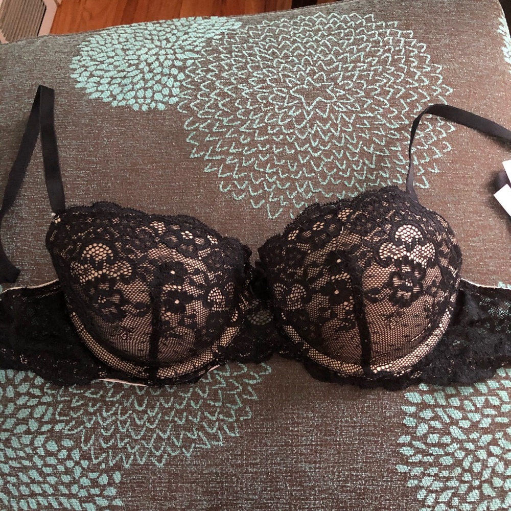 Gilligan & O’Malley Black Lace push-up bra 34A!
